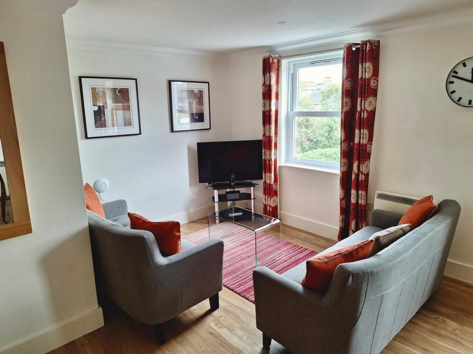 Your Space - Manor House * Cambridge (Cambridgeshire)